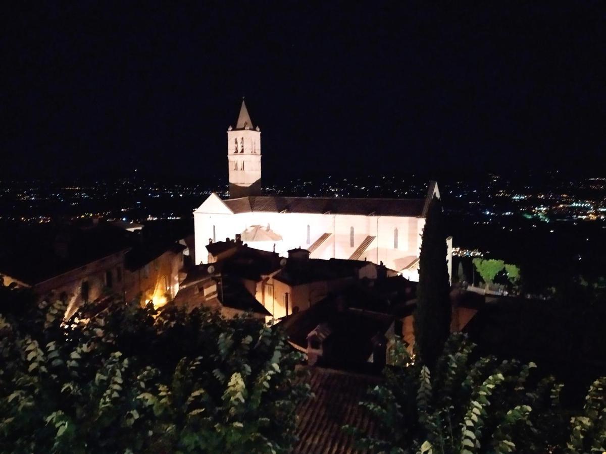La Dolce Agogia Apartman Assisi Kültér fotó